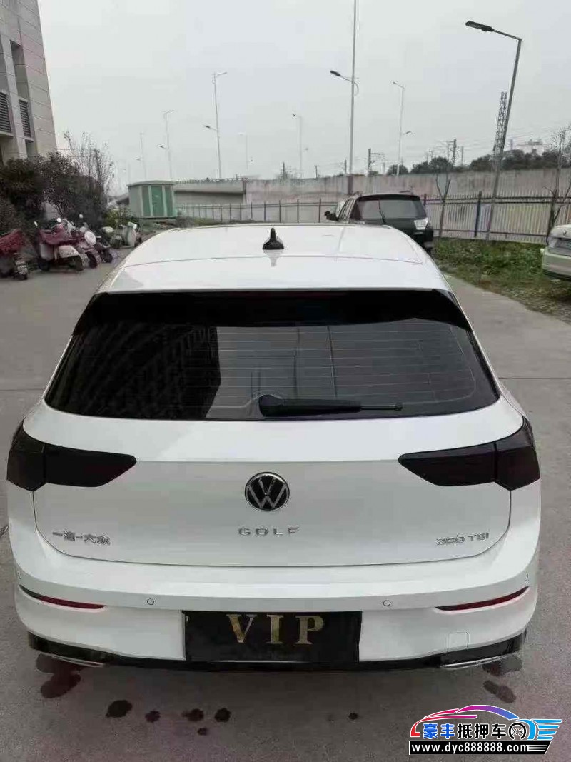 22年大众高尔夫轿车抵押车出售