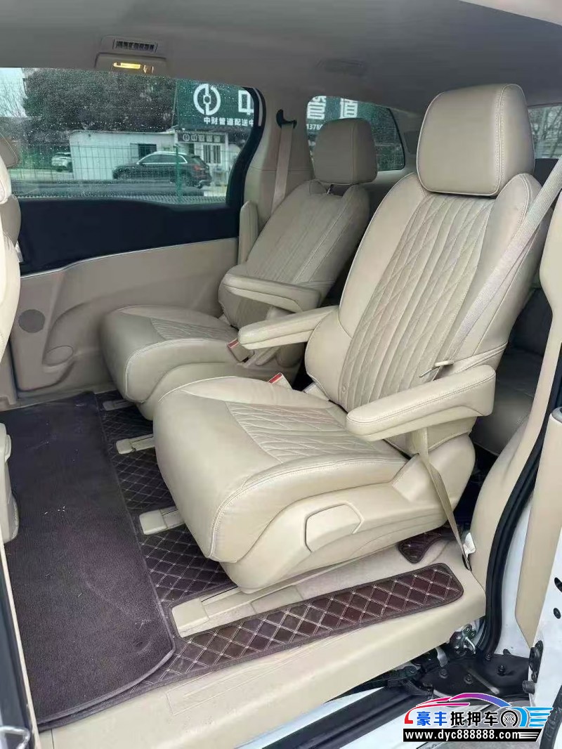 23年别克GL8MPV抵押车出售