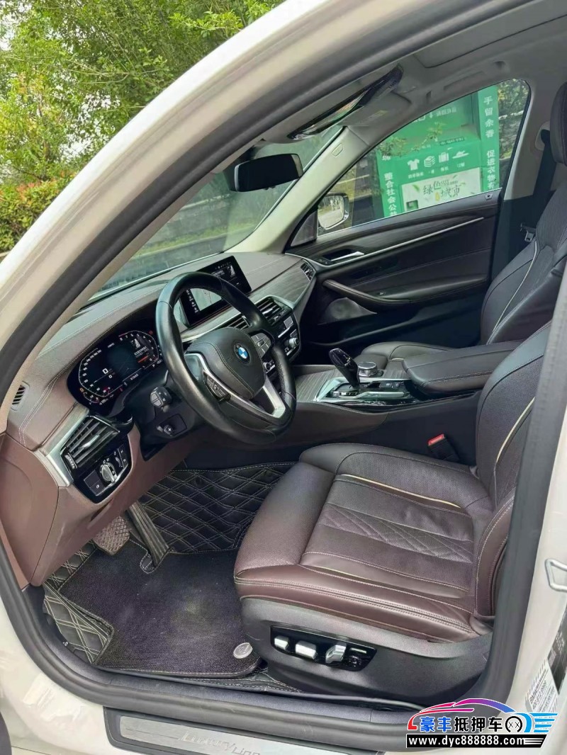 20年宝马5系轿车抵押车出售