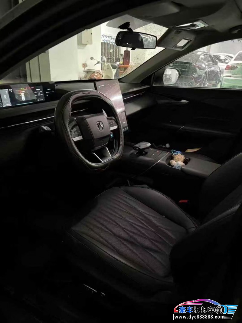 24年长安逸动轿车抵押车出售