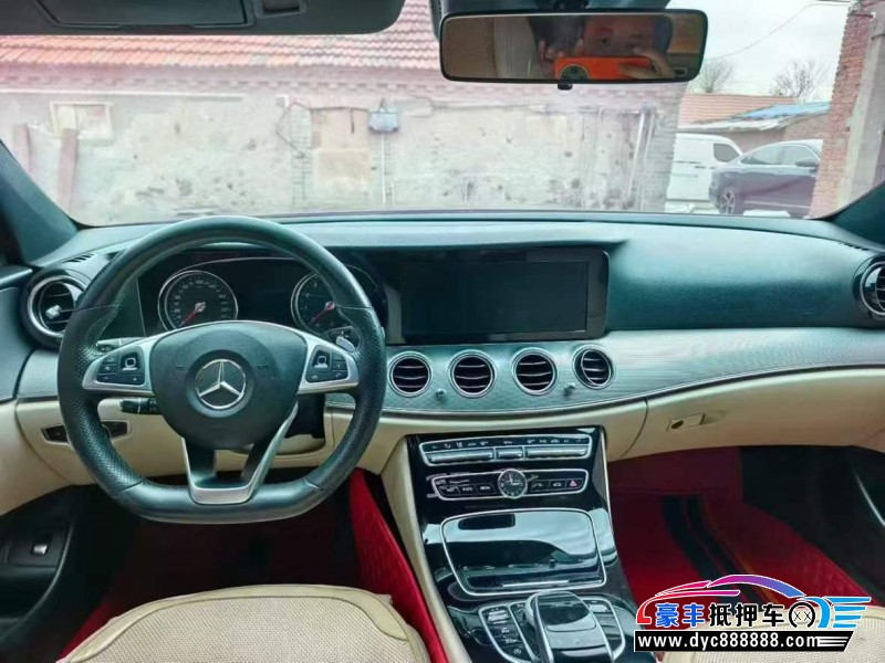 18年奔驰E轿车抵押车出售