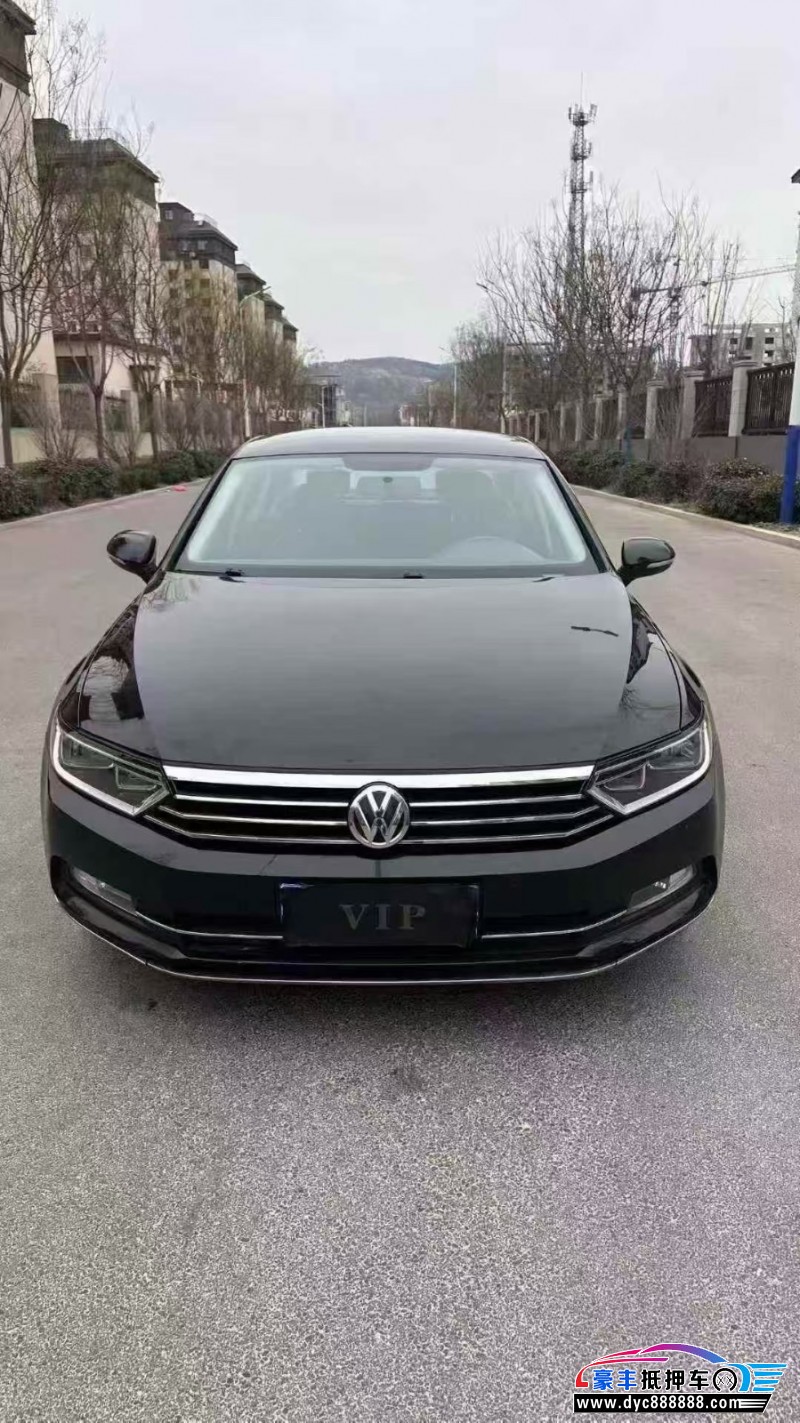 17年大众迈腾轿车抵押车出售