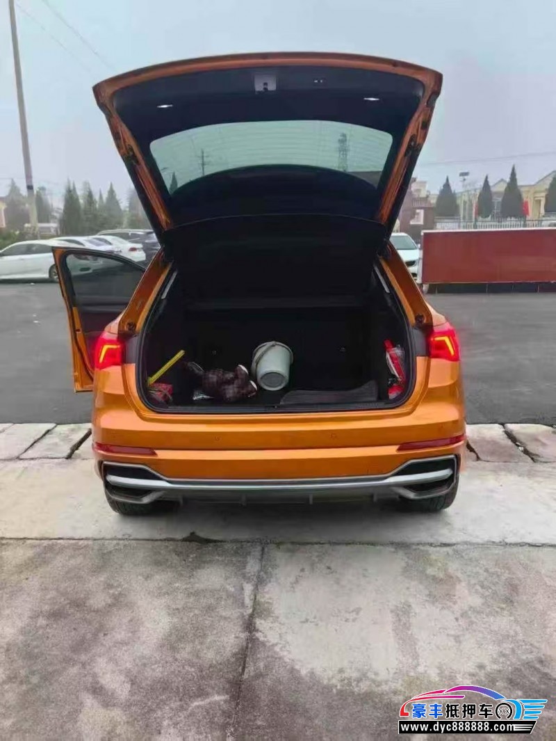 20年奥迪Q3轿车抵押车出售