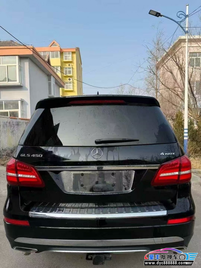 18年奔驰CLS轿车抵押车出售