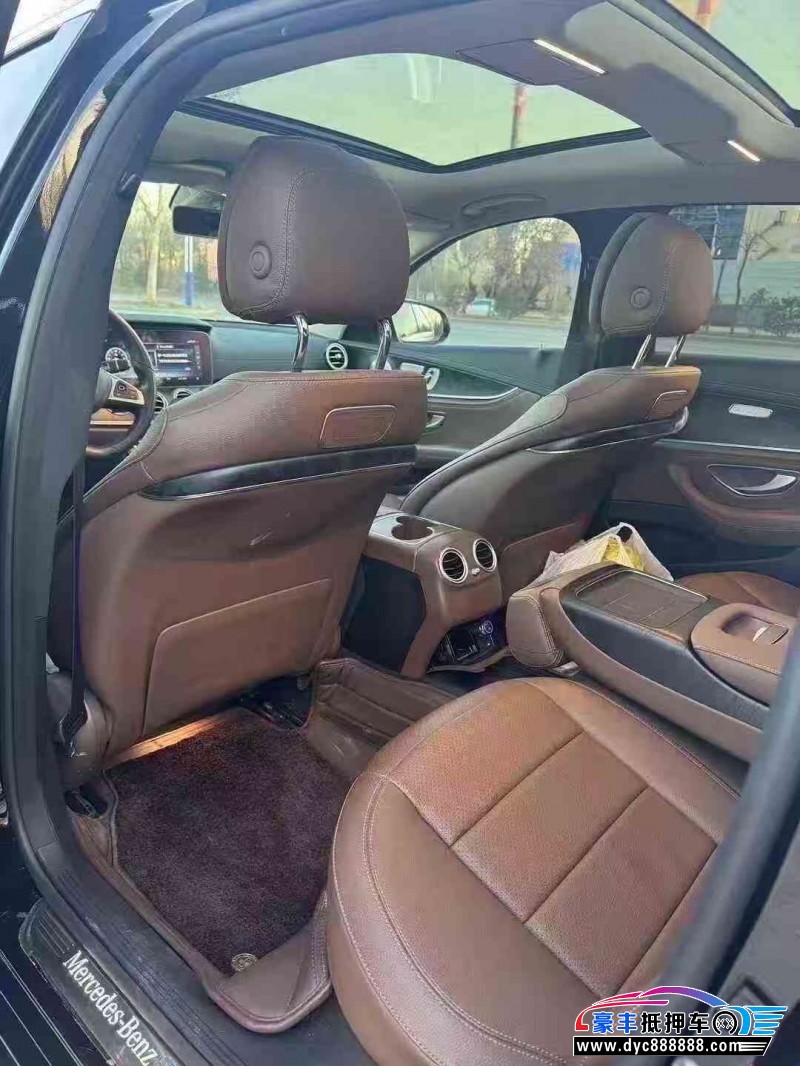 18年奔驰E轿车抵押车出售