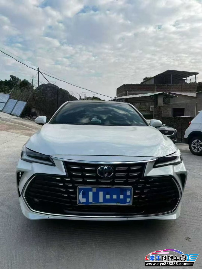 22年丰田亚洲龙轿车抵押车出售
