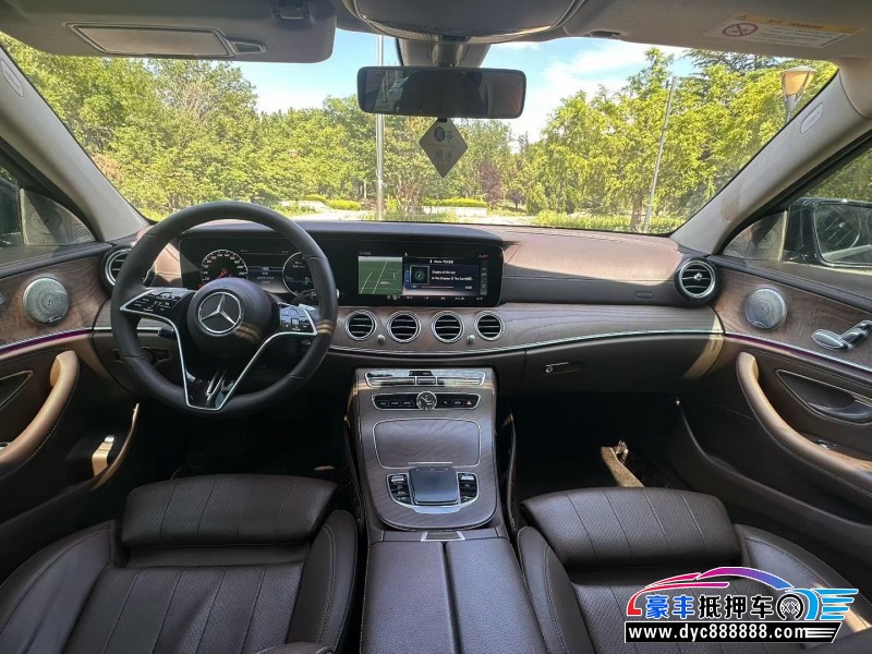 18年奔驰E轿车抵押车出售