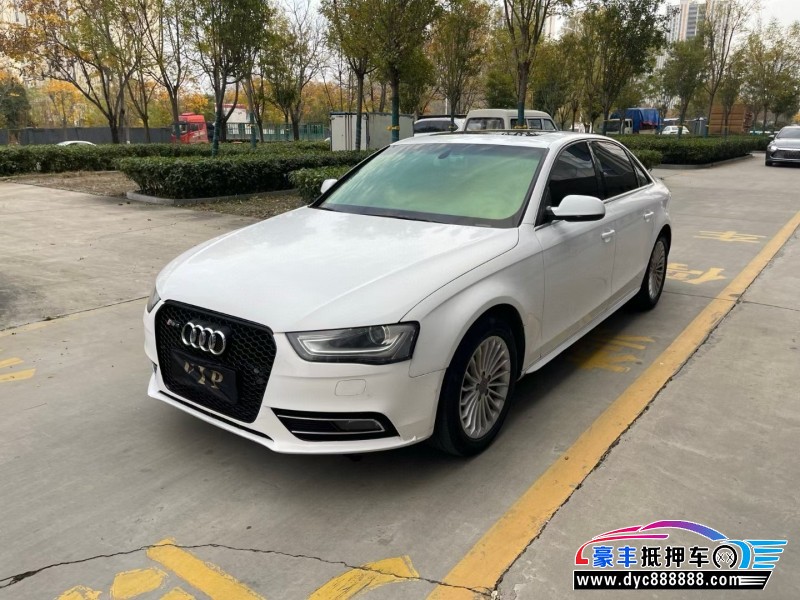 12年奥迪A4L轿车抵押车出售