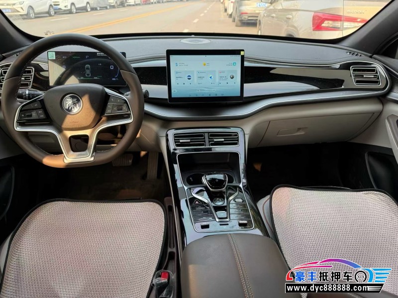 24年比亚迪秦轿车抵押车出售