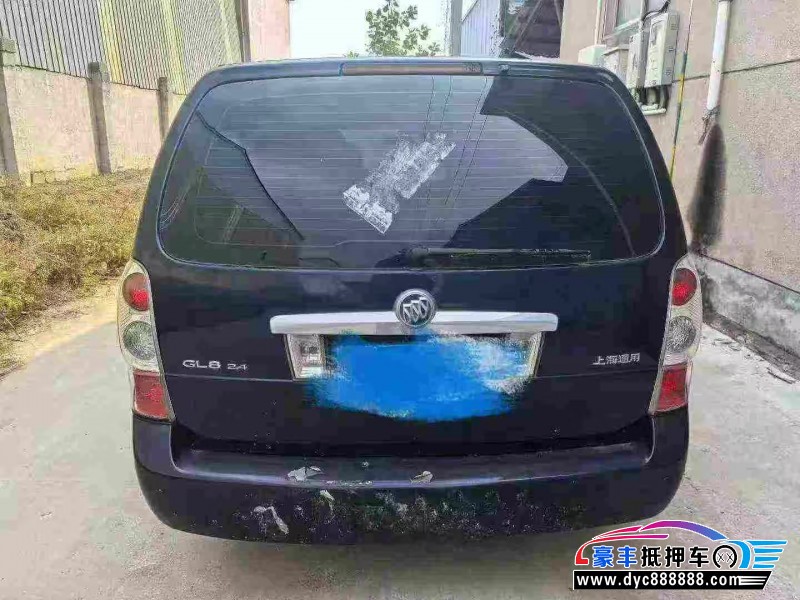 15年别克GL8轿车抵押车出售