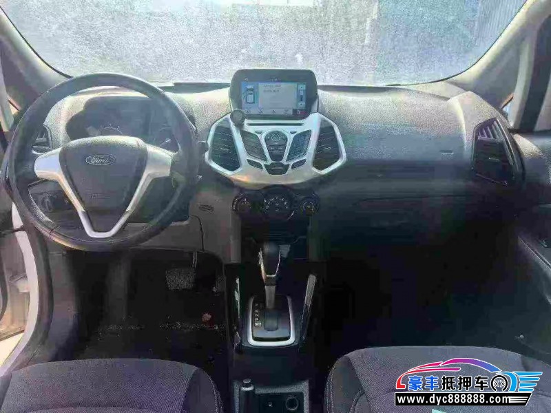 17年福特翼搏轿车抵押车出售