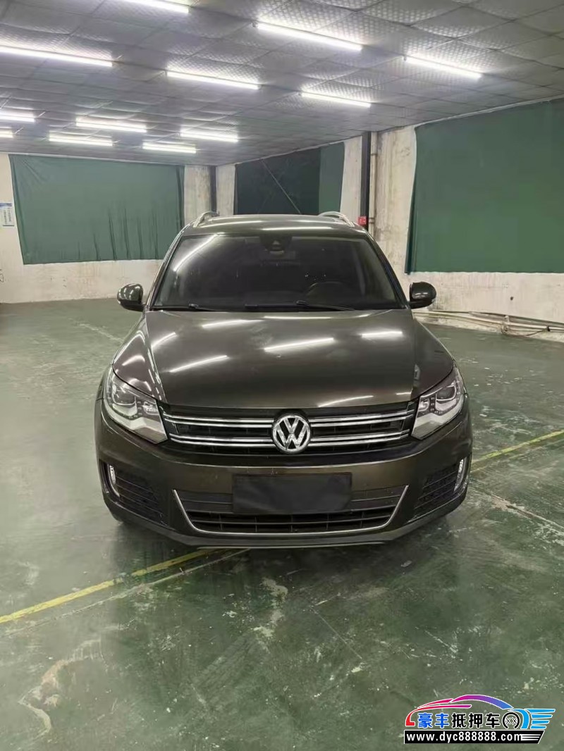 15年大众途观轿车抵押车出售