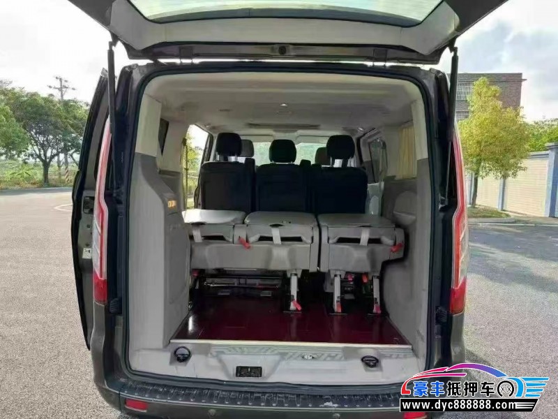 17年福特途睿欧轿车抵押车出售