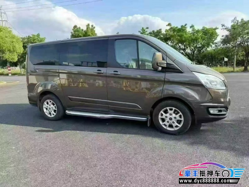 17年福特途睿欧轿车抵押车出售