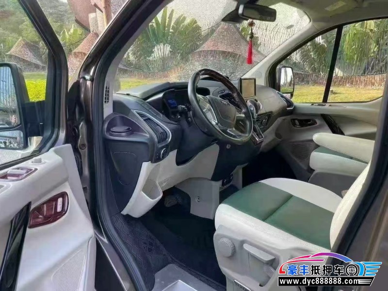 22年福特途睿欧轿车抵押车出售