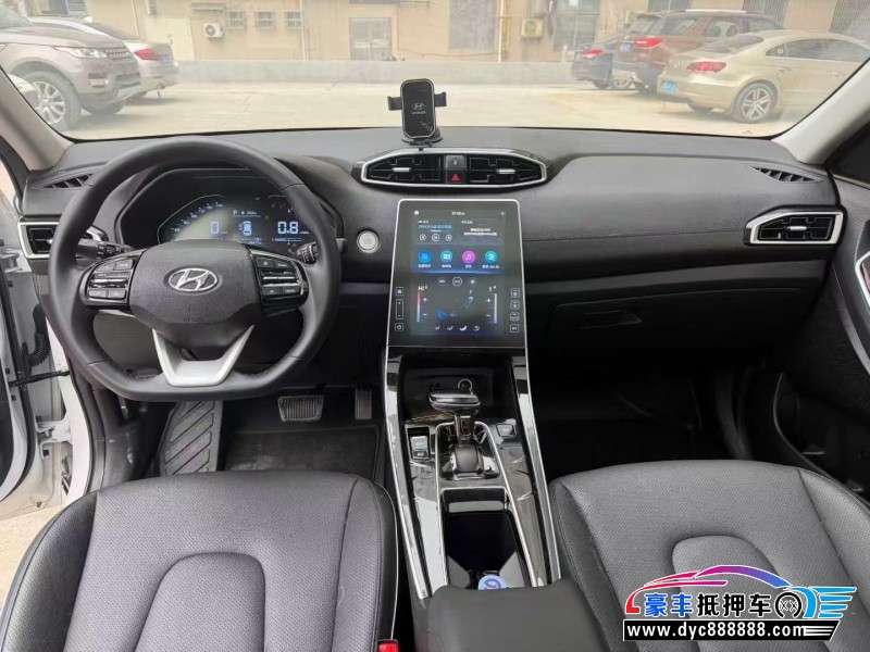 20年现代ix25轿车抵押车出售