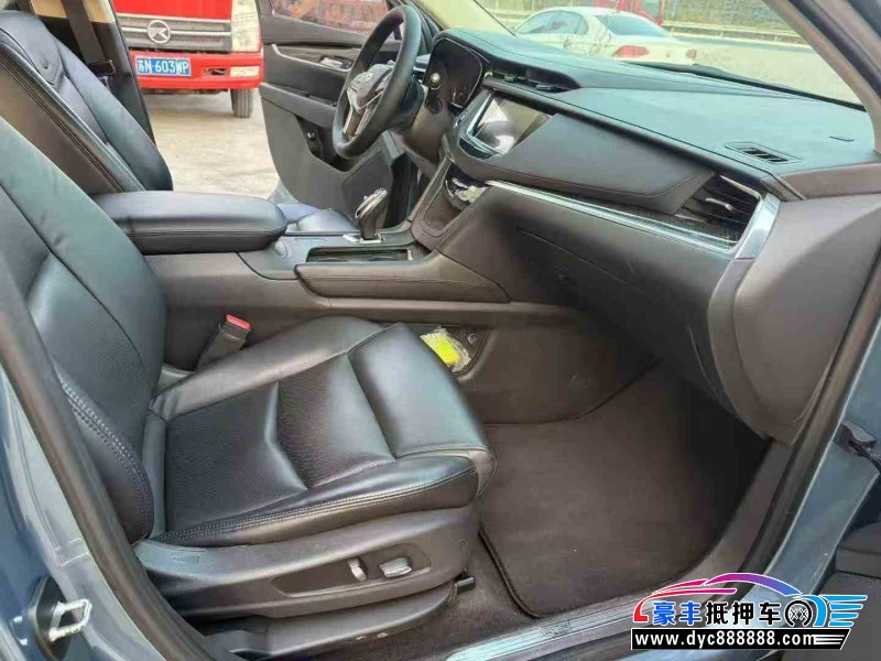 18年凯迪拉克XT5轿车抵押车出售