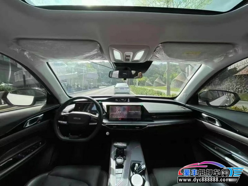 22年长安欧尚Z6轿车抵押车出售