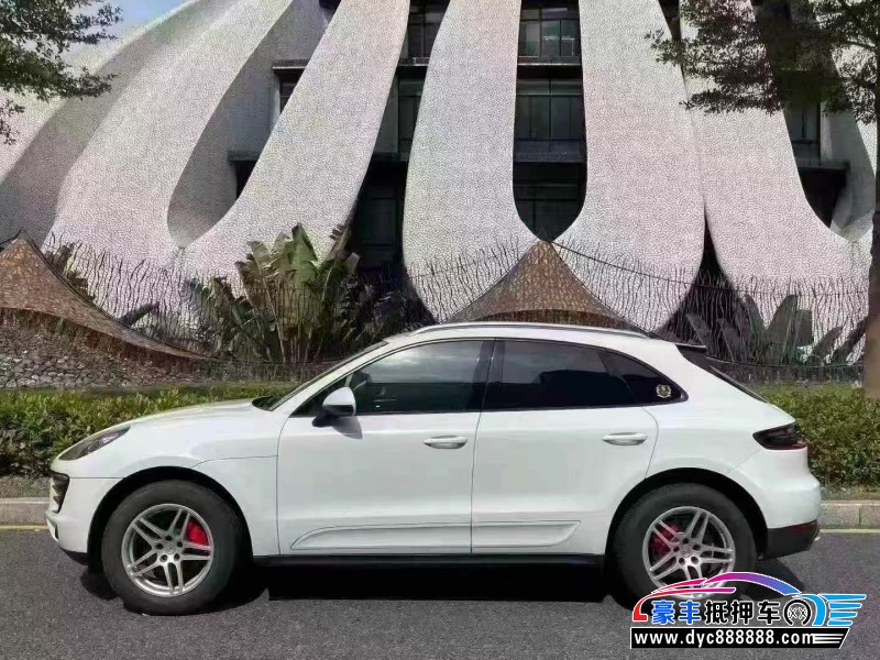 16年保时捷Macan迈凯轿车抵押车出售