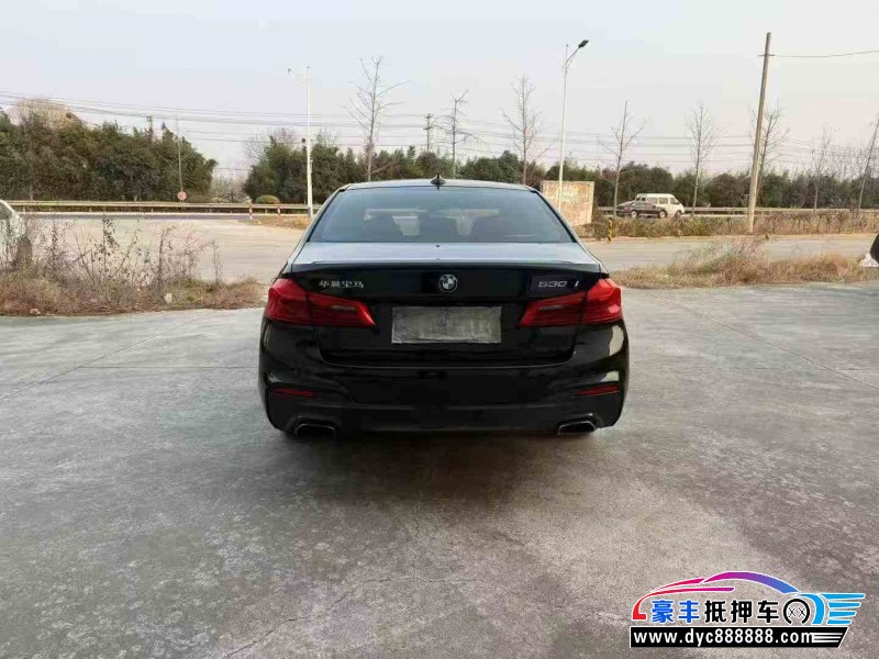 18年宝马5系轿车抵押车出售