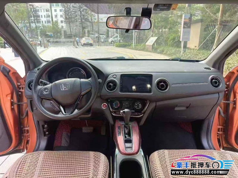 17年本田XRV轿车抵押车出售