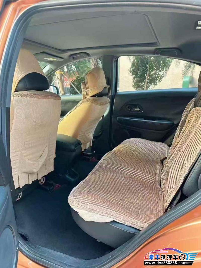 17年本田XRV轿车抵押车出售