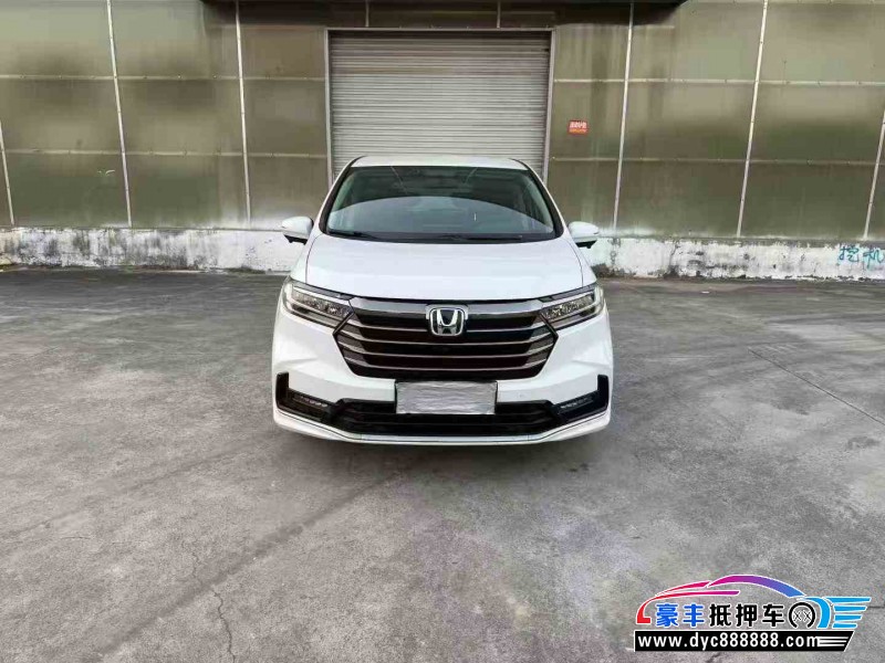 抵押车出售24年本田奥德赛轿车