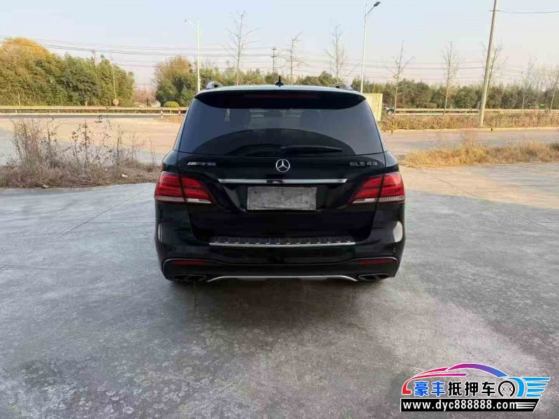 18年奔驰GLE AMG轿车抵押车出售