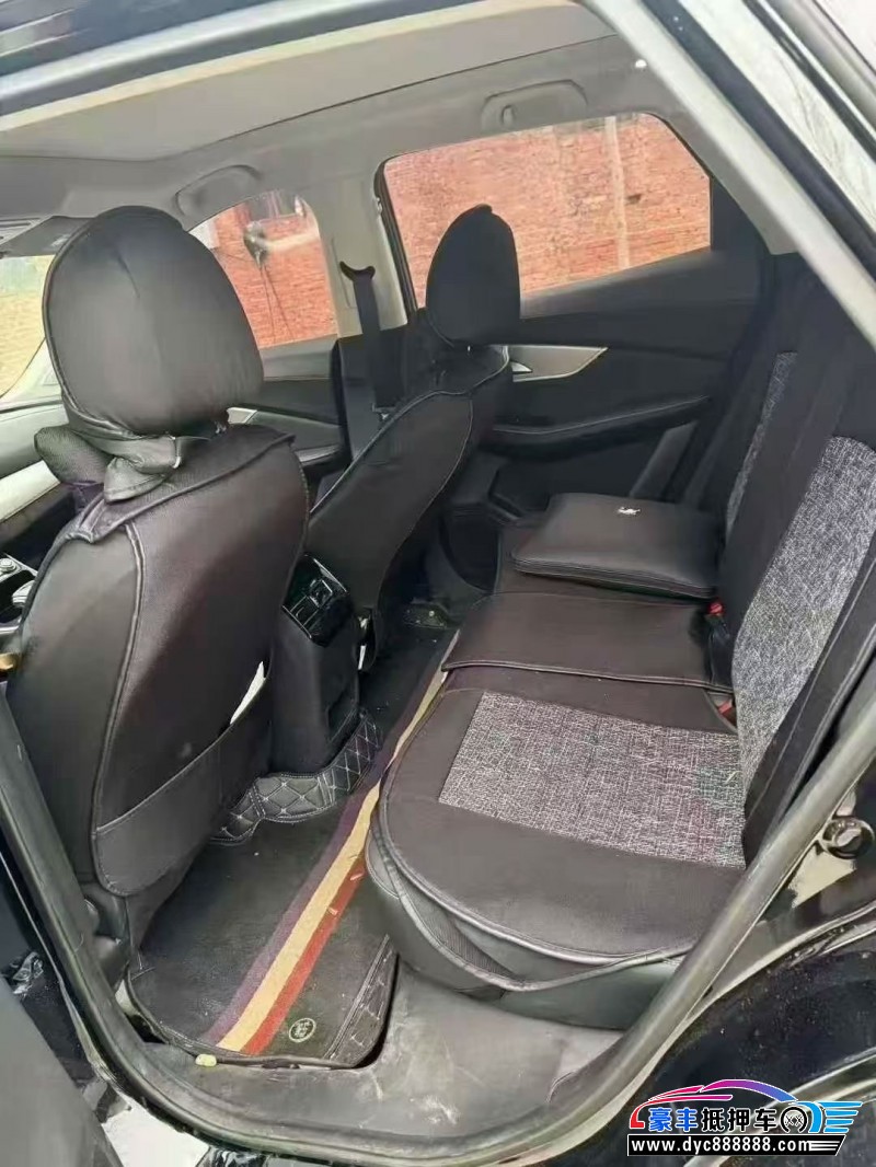 24年东风风行T5轿车抵押车出售