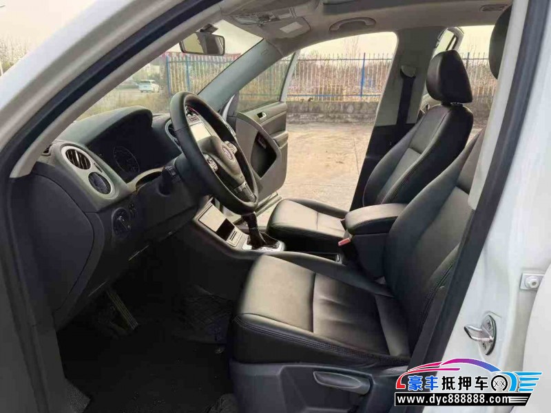 16年大众途观轿车抵押车出售