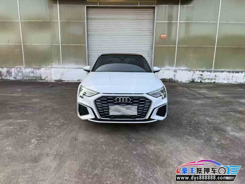 22年奥迪A3轿车抵押车出售