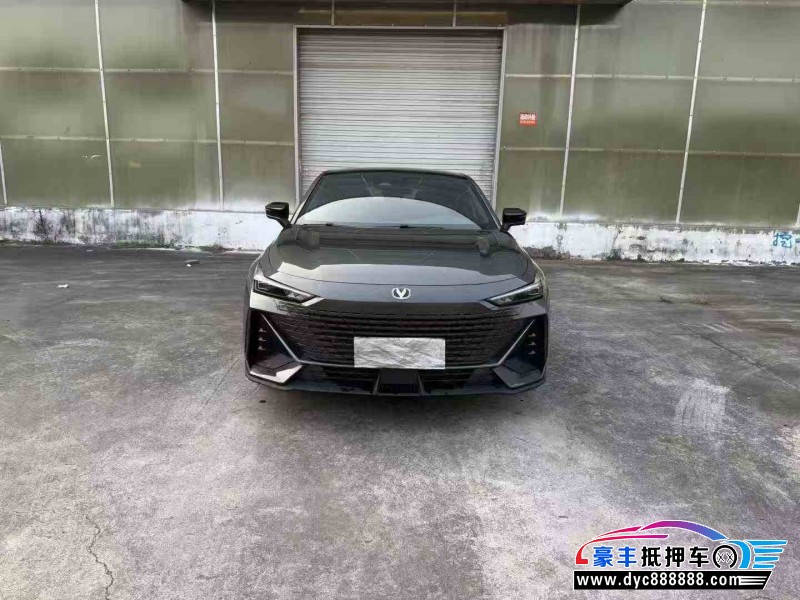 24年长安长安UNI轿车抵押车出售