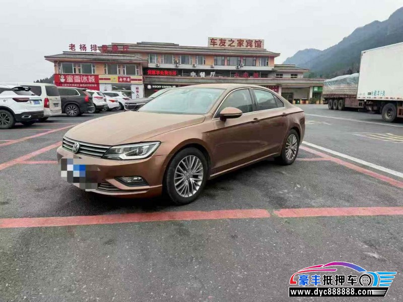 15年大众凌渡轿车抵押车出售