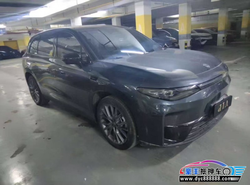 24年零跑C10轿车抵押车出售