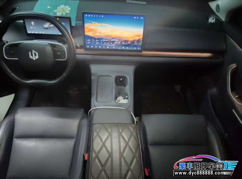 24年零跑C10轿车抵押车出售