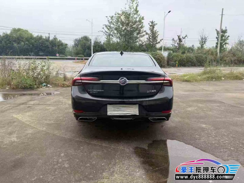 22年别克君越轿车抵押车出售