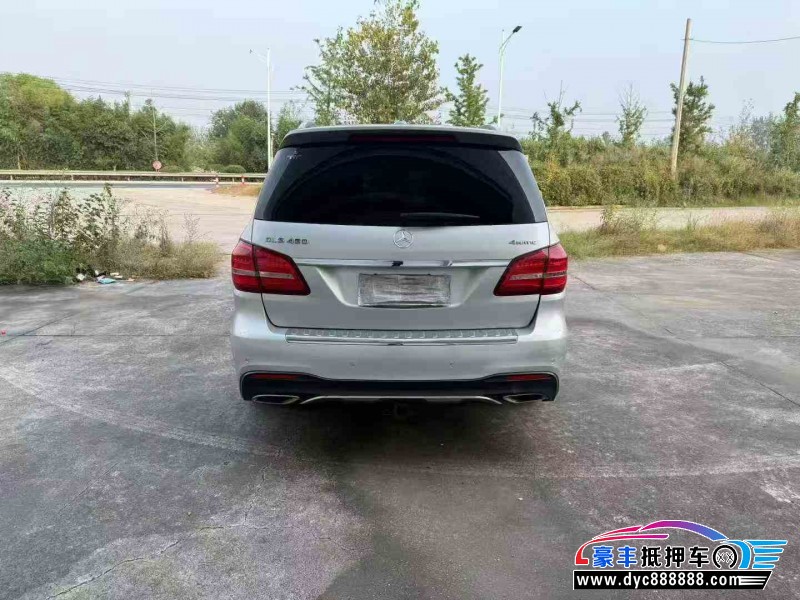 19年奔驰GLS轿车抵押车出售
