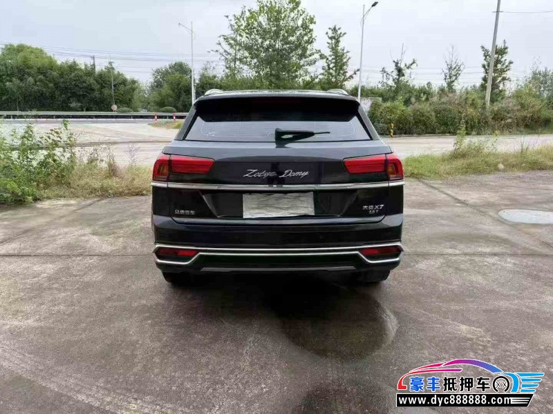 19年众泰大迈X7轿车抵押车出售