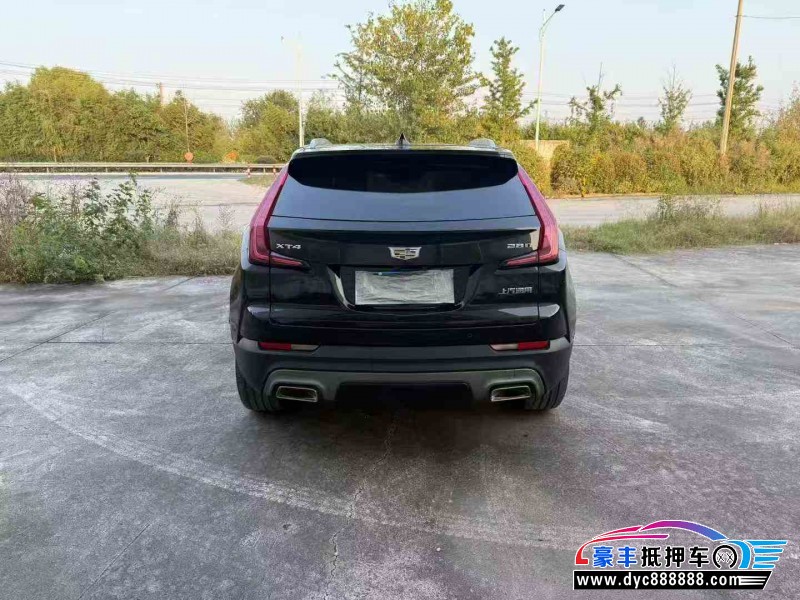 21年凯迪拉克XT4轿车抵押车出售