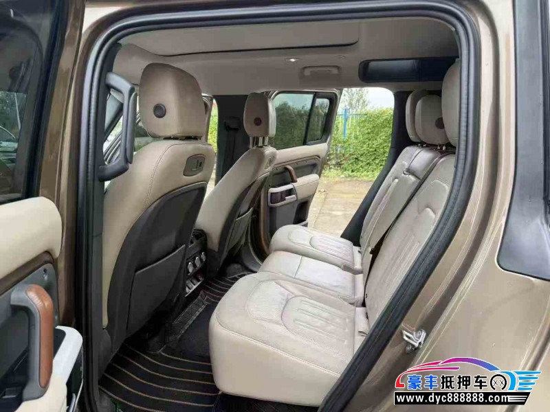 21年路虎卫士轿车抵押车出售