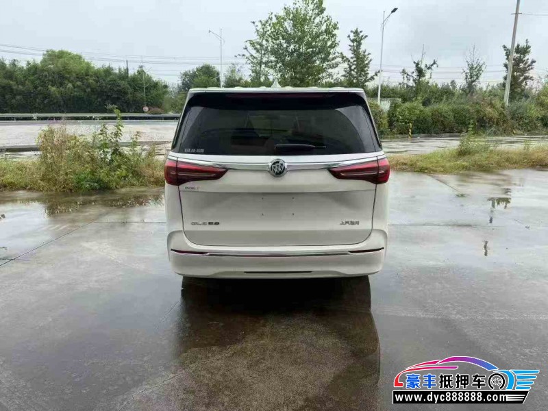 21年别克GL8轿车抵押车出售