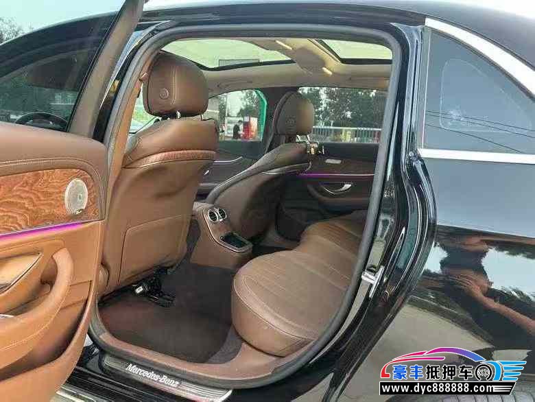 21年奔驰E轿车抵押车出售