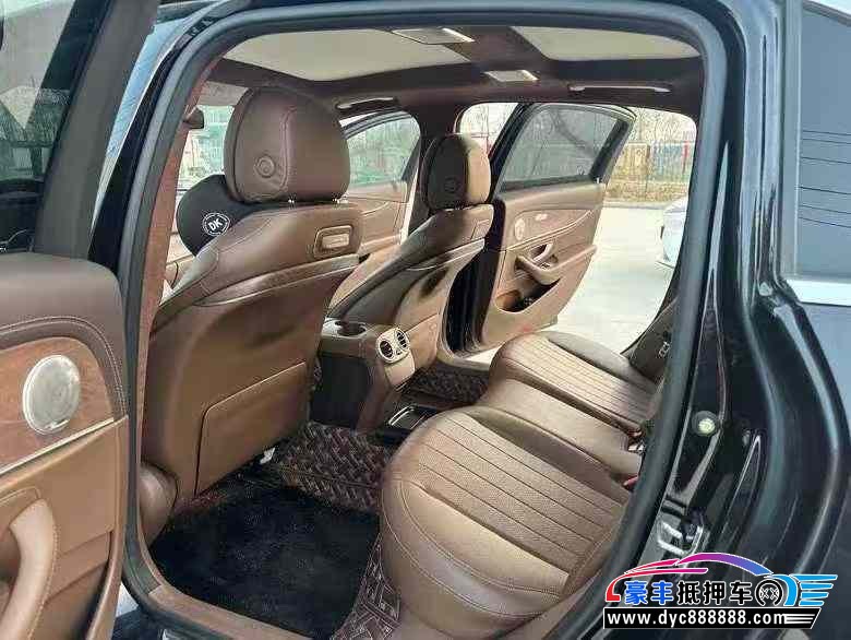 19年奔驰E轿车抵押车出售