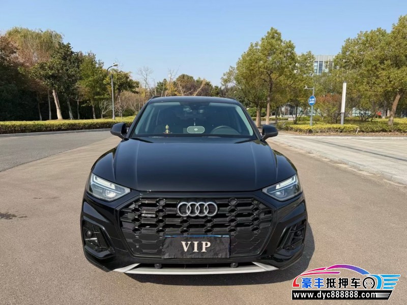 21年奥迪Q5轿车抵押车出售