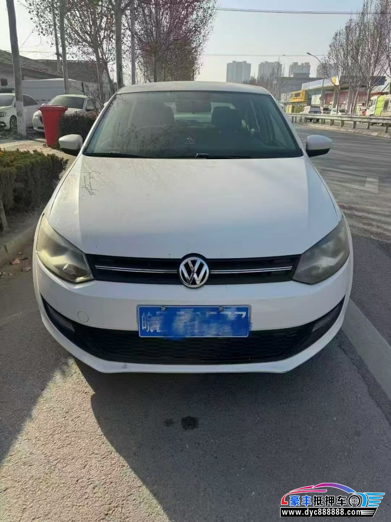 14年大众polo轿车抵押车出售