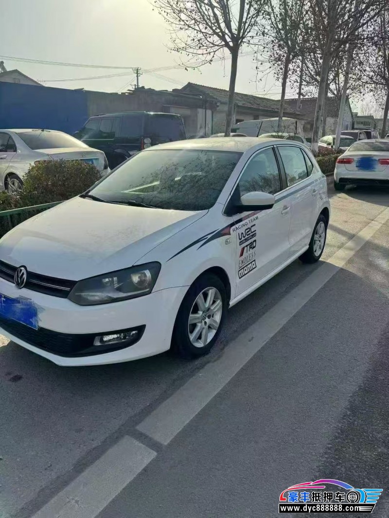 14年大众polo轿车抵押车出售