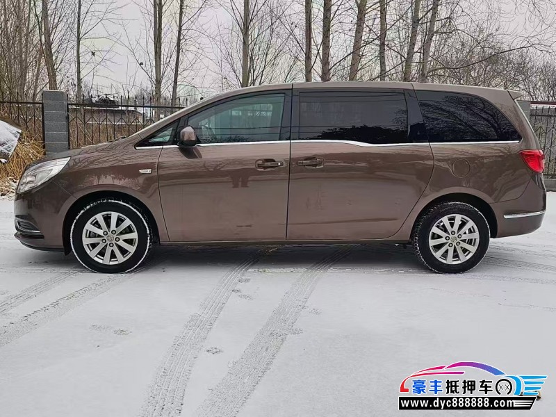 20年别克GL8轿车抵押车出售