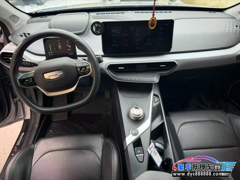 22年吉利几何轿车抵押车出售