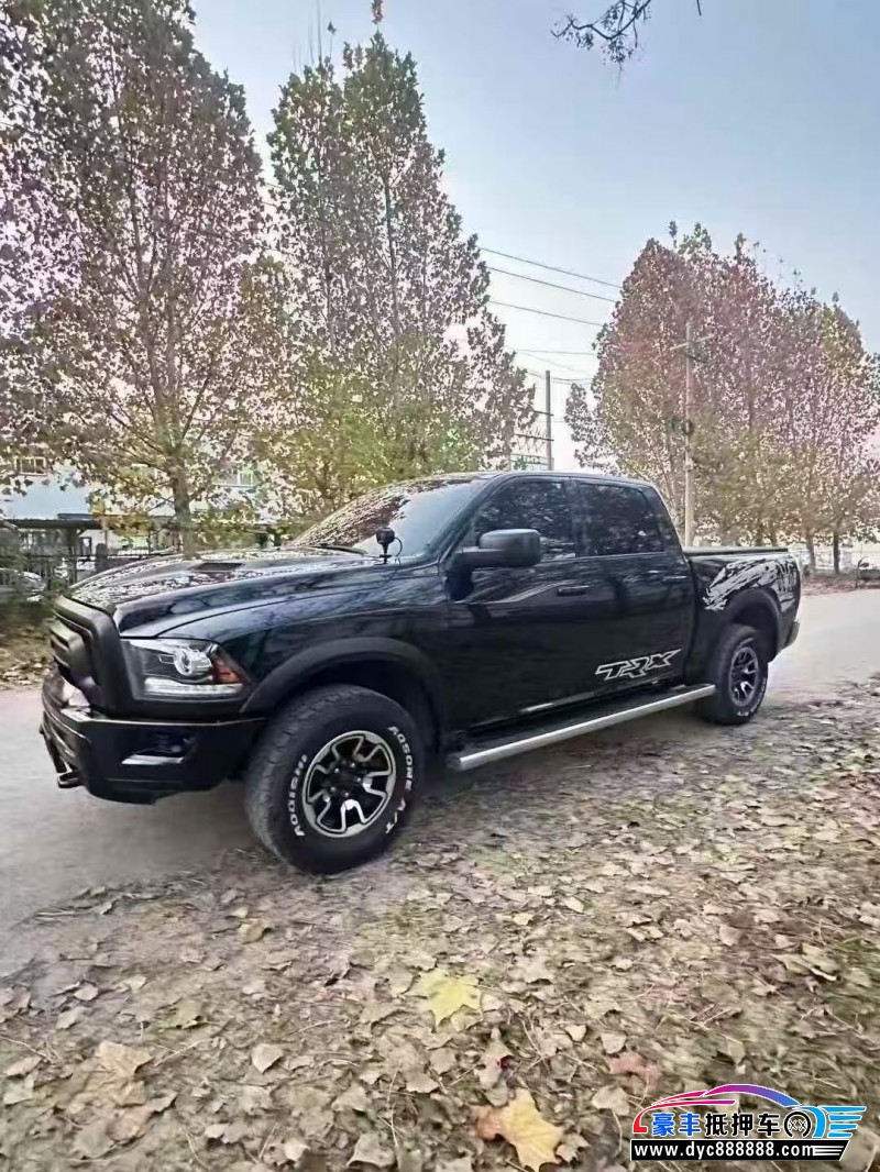 18年道奇挑战者轿车抵押车出售