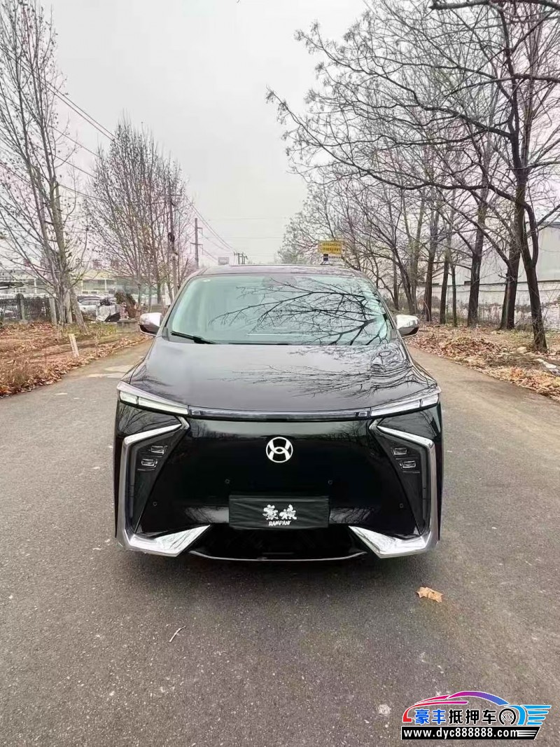 24年合创v09轿车抵押车出售